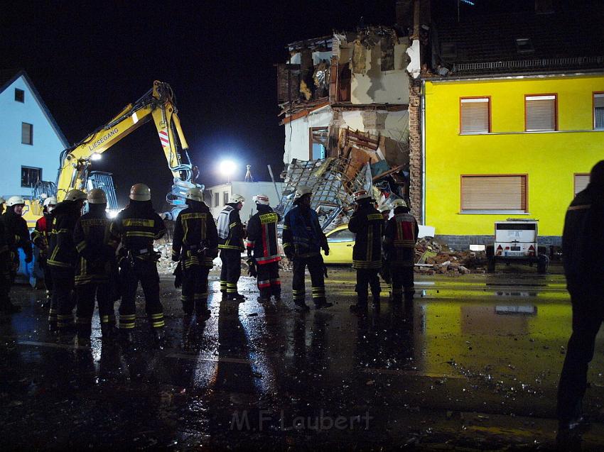 Hausexplosion Bruehl bei Koeln Pingsdorferstr P232.JPG